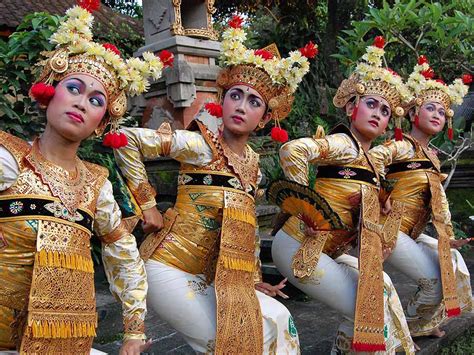 Ubud Unveiled: Balinese Culture in the Heart of Bali