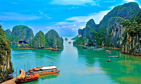 Vietnamese Voyages: Halong Bay and Hoi An Heritage