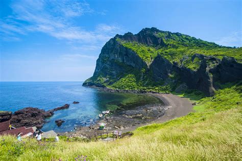 Seaside Serenity: Jeju Island's Natural Beauty in South Korea