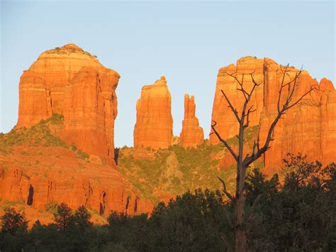 Arizona's Red Rock Wonders: Sedona and Beyond