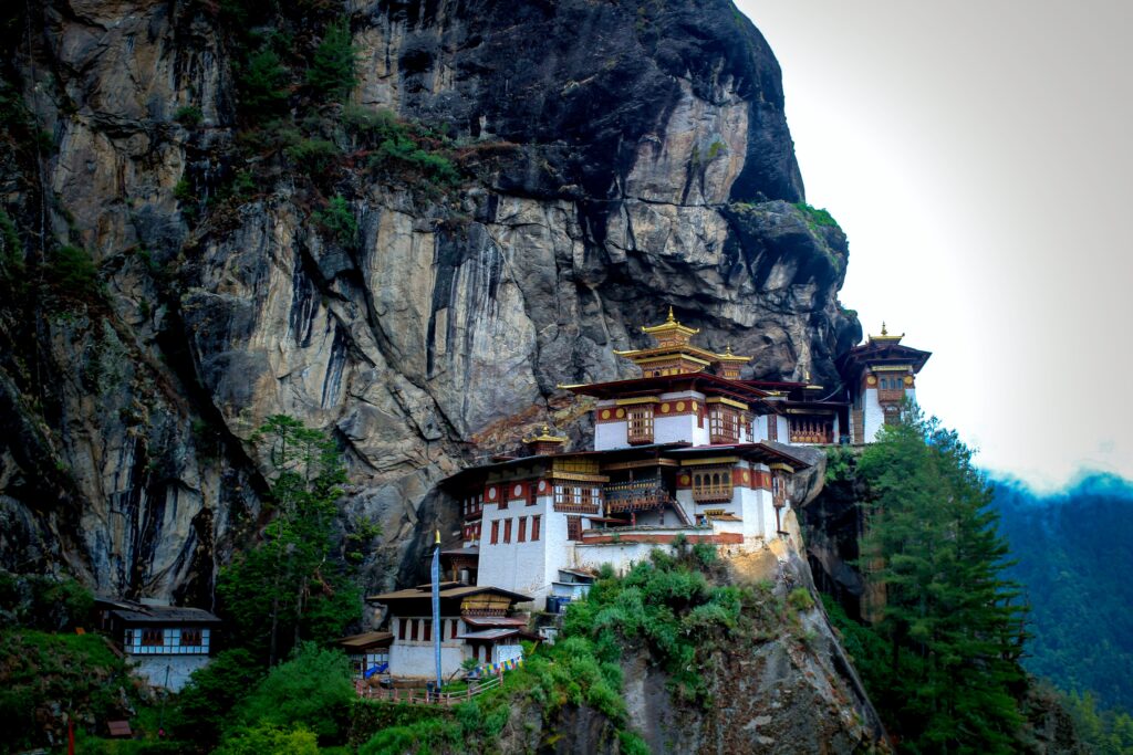 Architecture- Dzongs and Traditional Bhutanese Structures