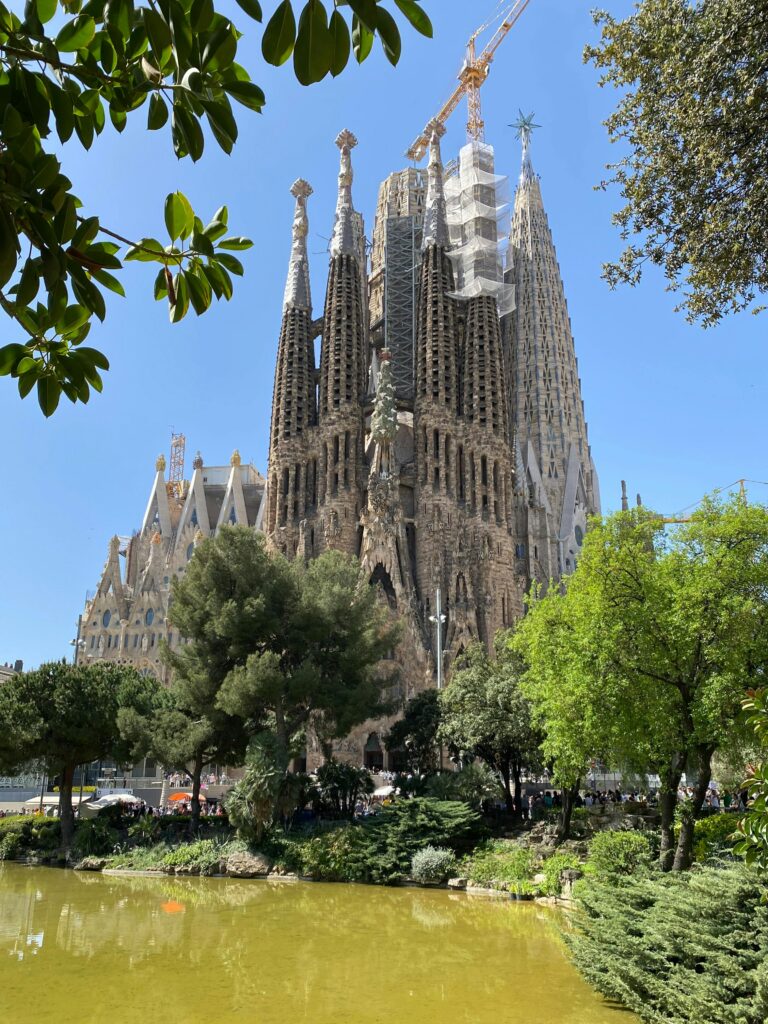 Exploring the Art Scene in Barcelona